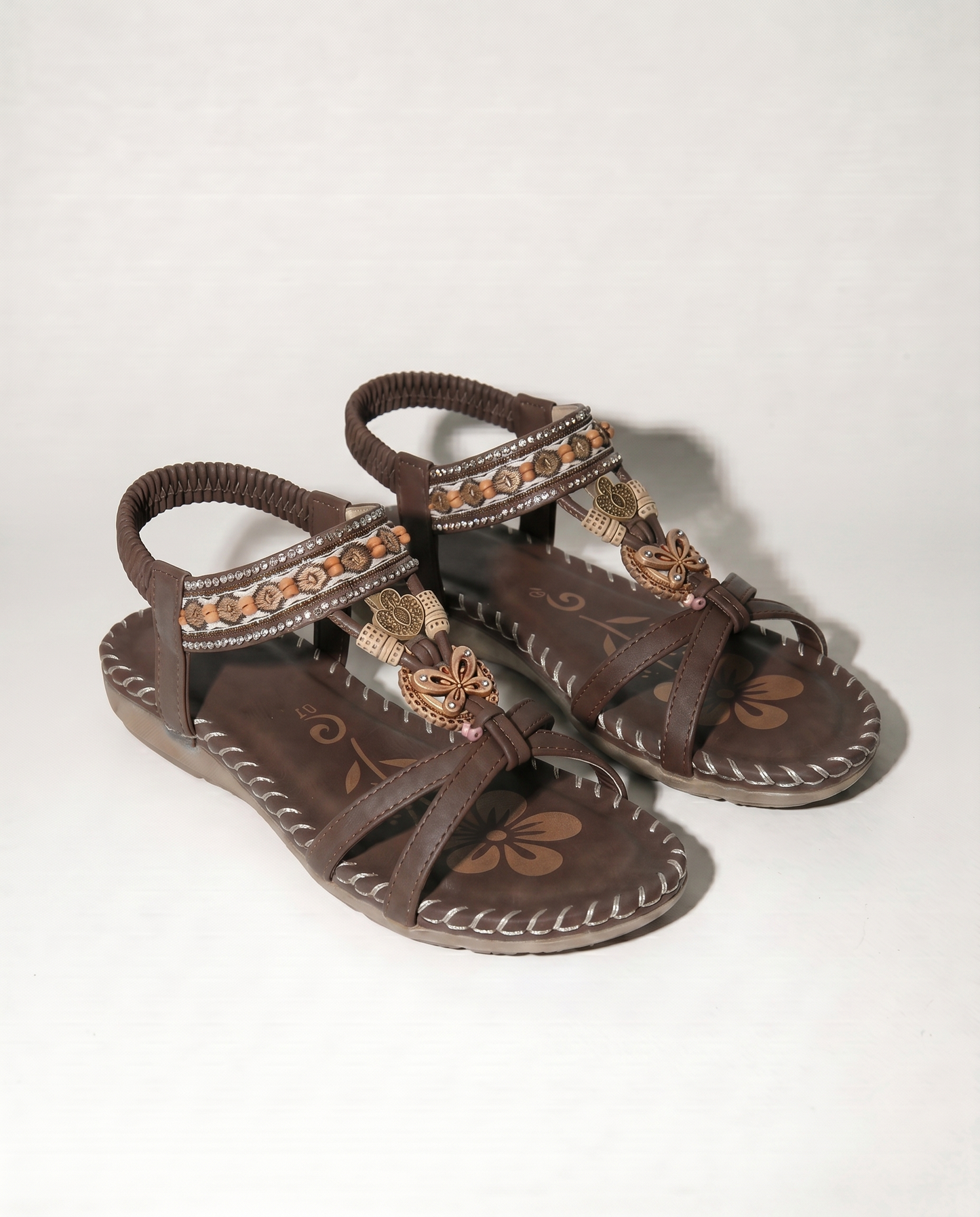 NADA | SANDALIAS ESTILO IBIZA CÓMODAS Y ELEGANTES
