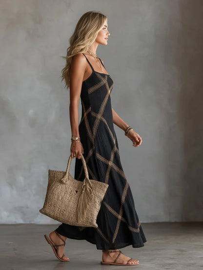 Ilona | Vestido Maxi Geométrico con Escote Cuadrado