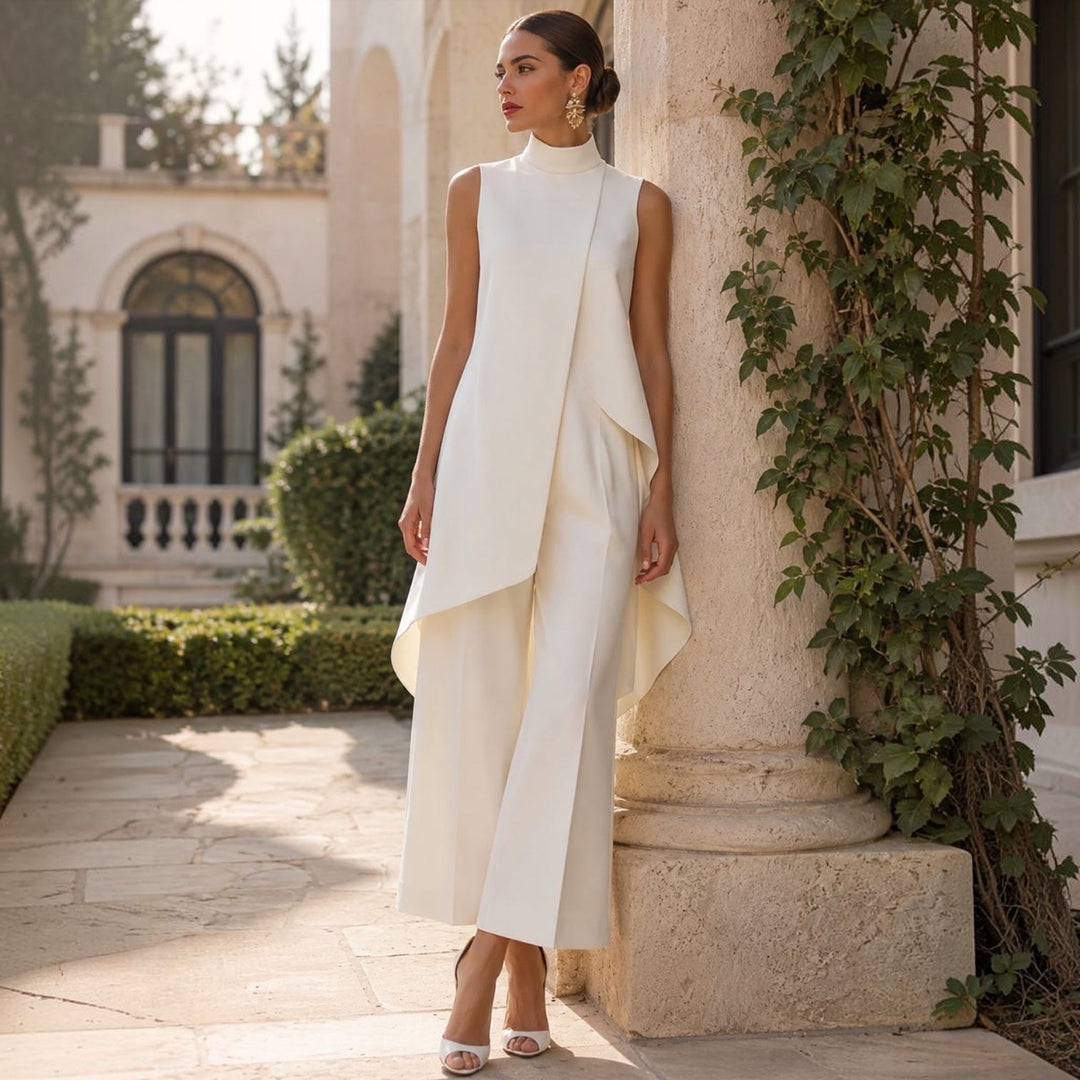 Combinaison élégante avec corsage col roulé drapé