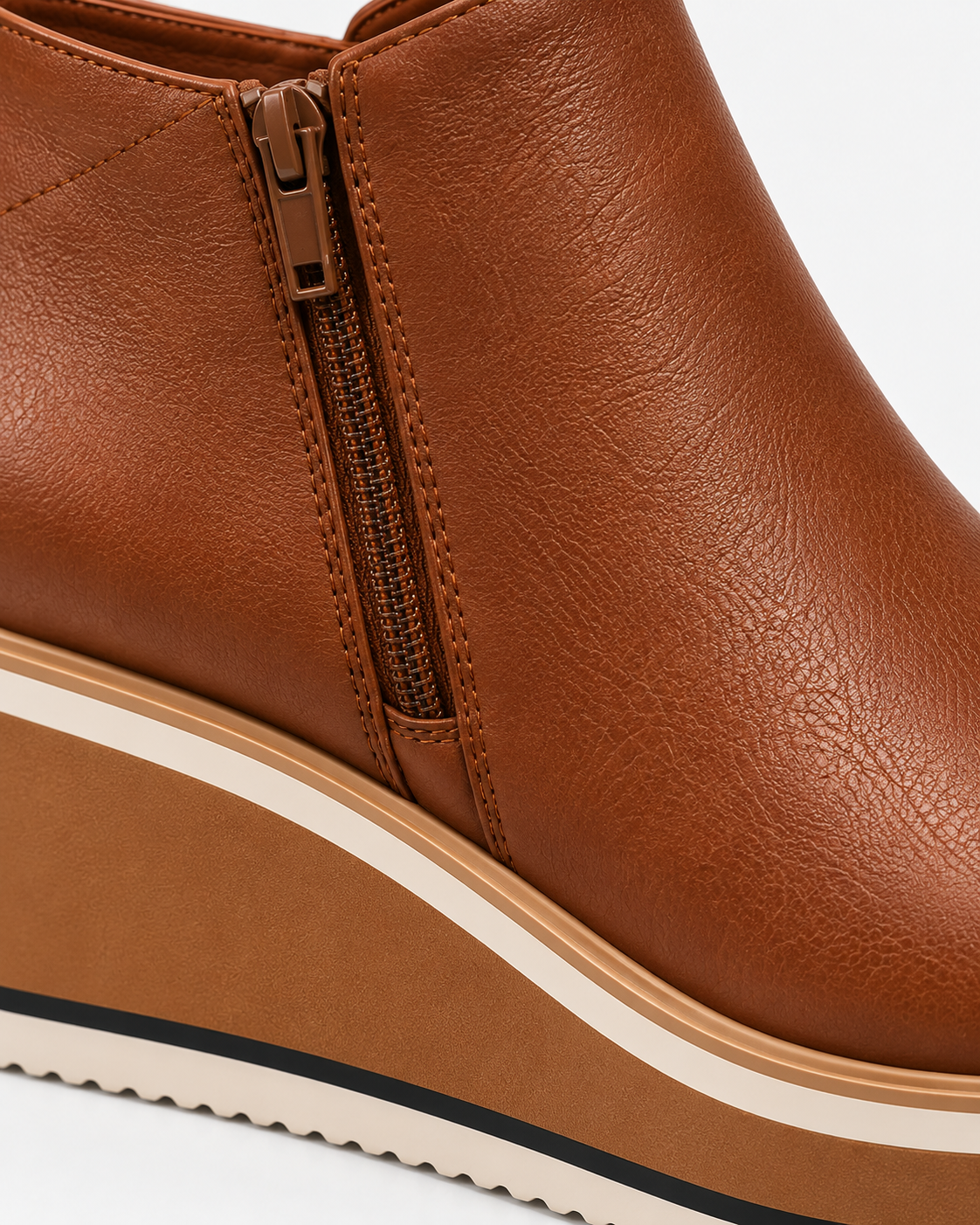 Coralie™ | Botines con plataforma y cremallera lateral