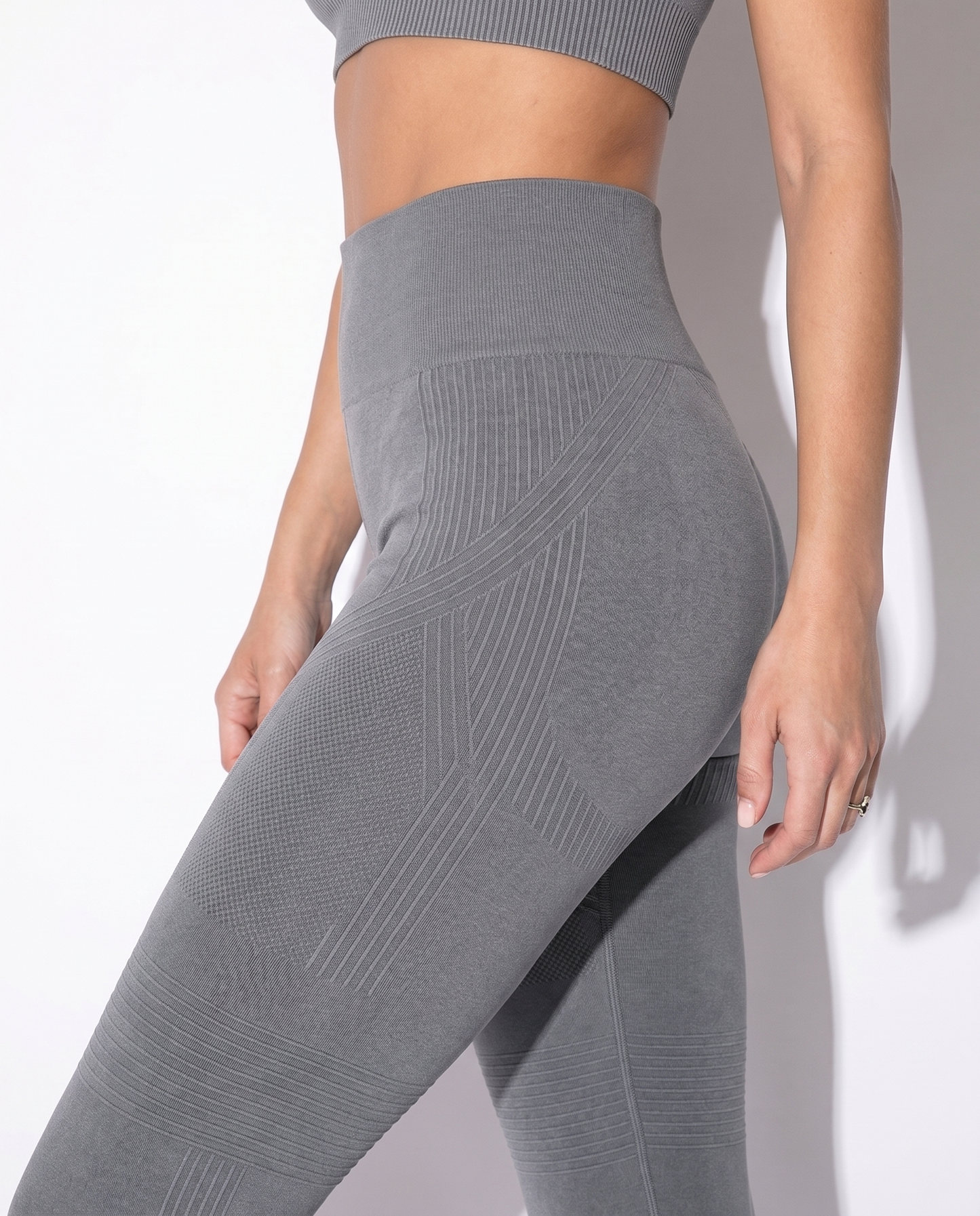 VALERIA | LEGGINGS