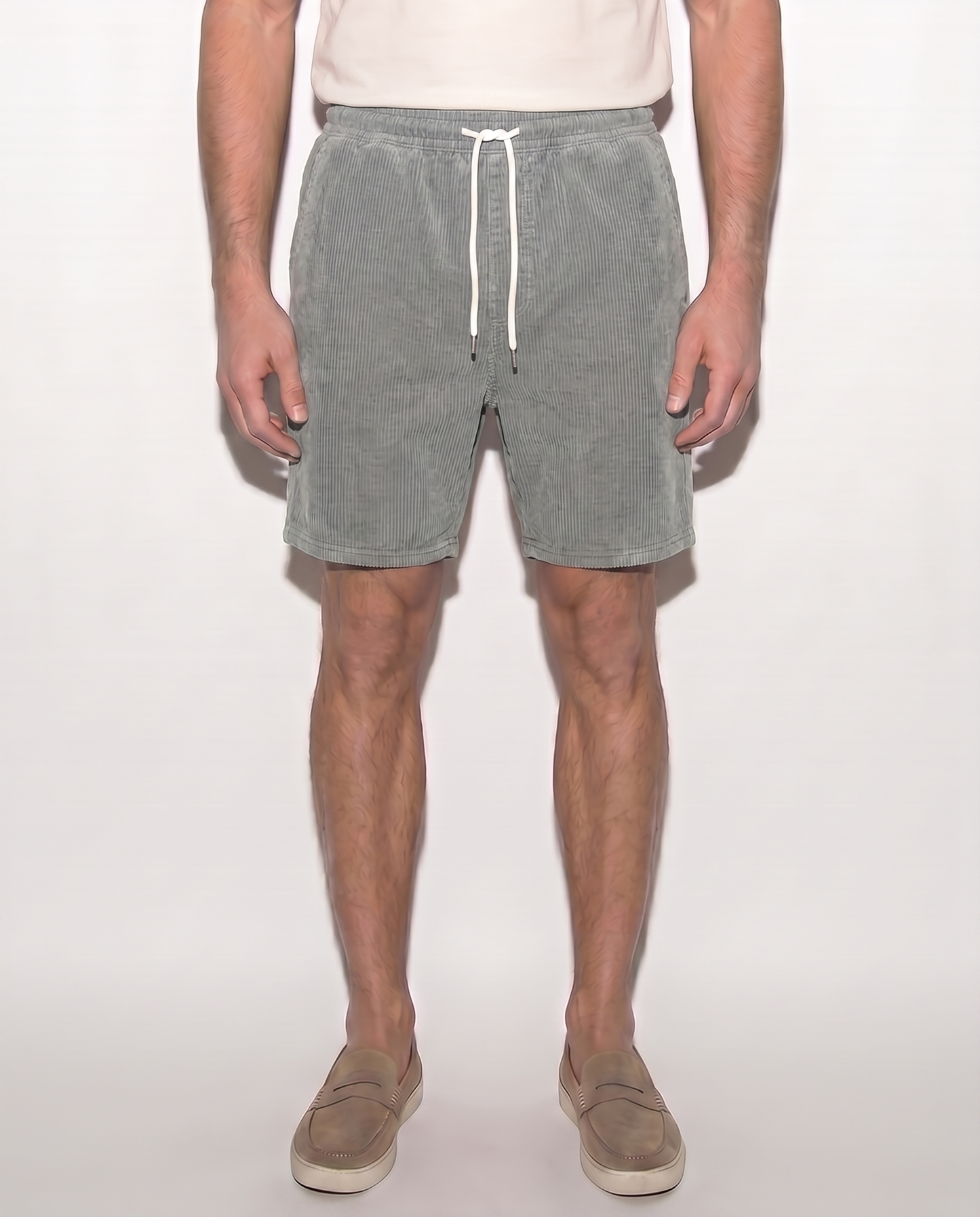 VICTOR | PANTALONES CORTOS DE TRECIOPELO ELEGANTES