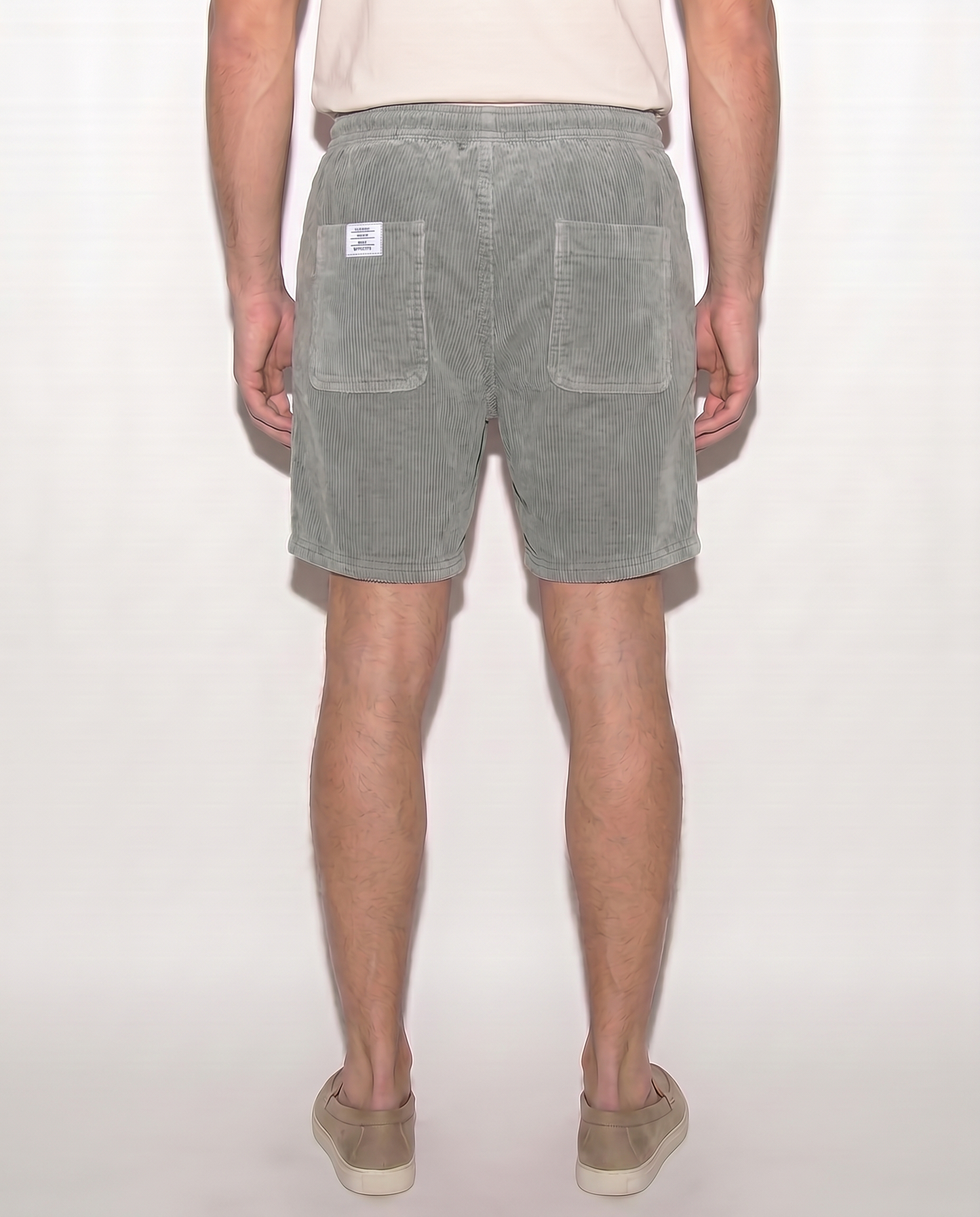 VICTOR | PANTALONES CORTOS DE TRECIOPELO ELEGANTES