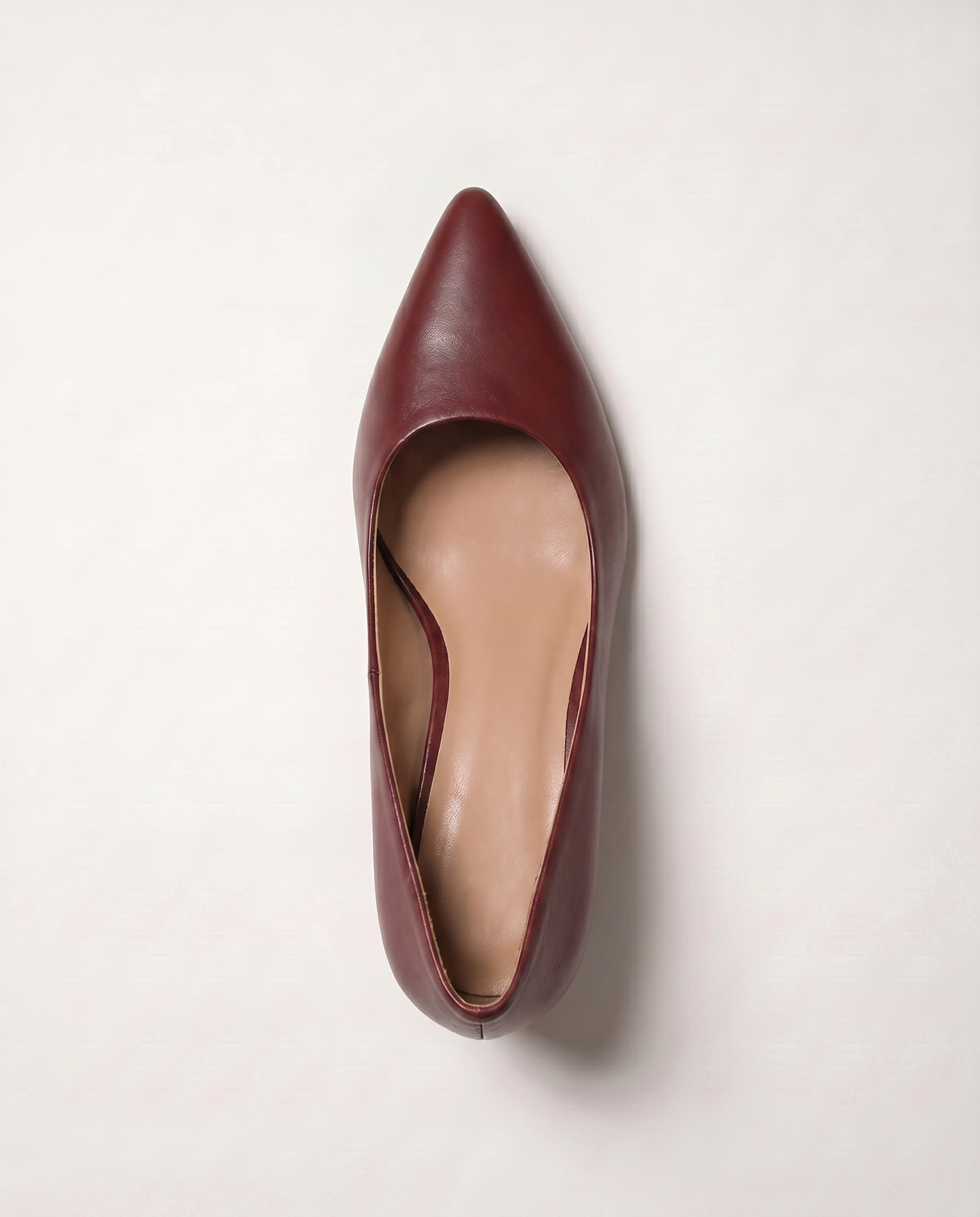 ALI | ZAPATOS DE PUNTA EN CUERO